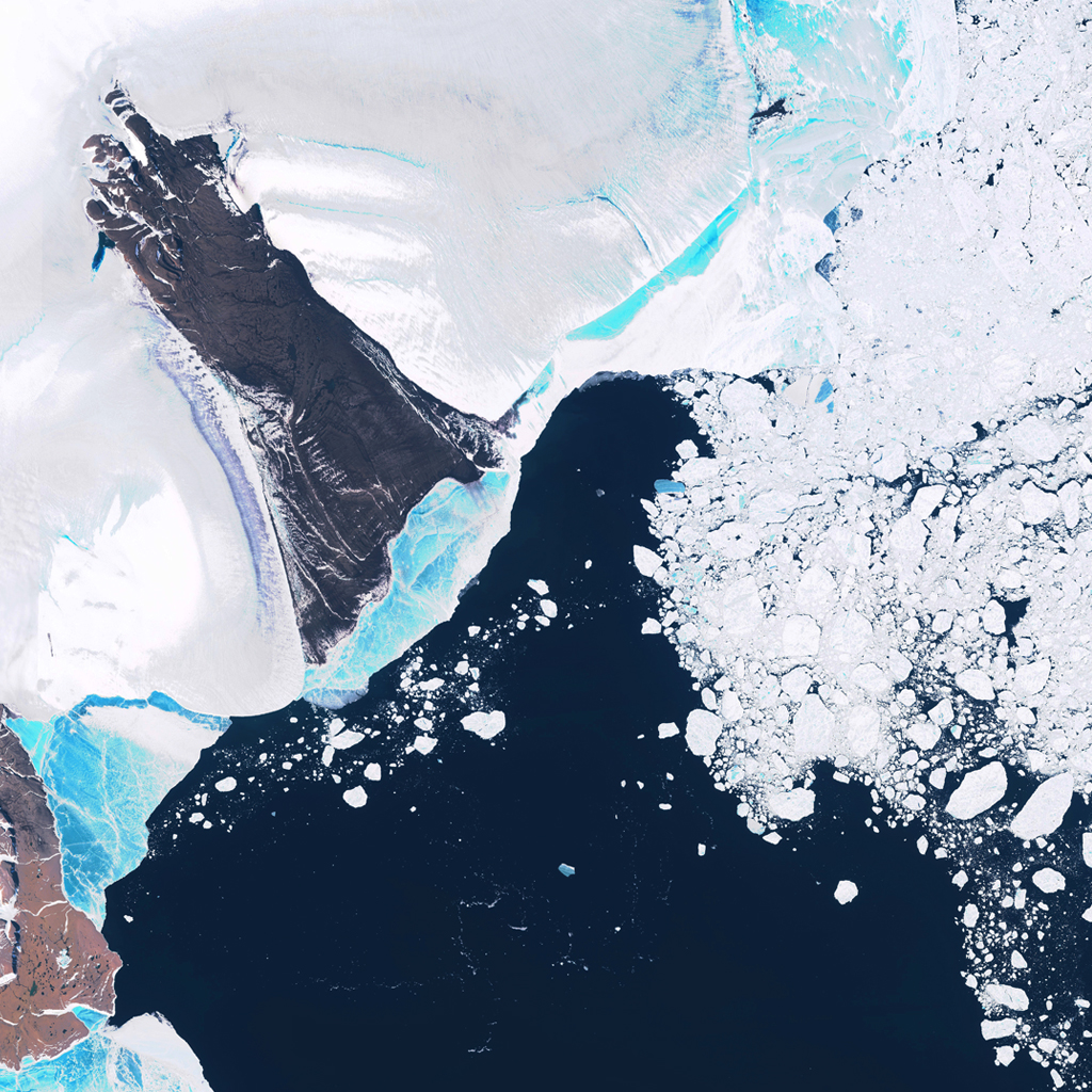 Learn about Earth's Ice Coverage with Mixed Reality